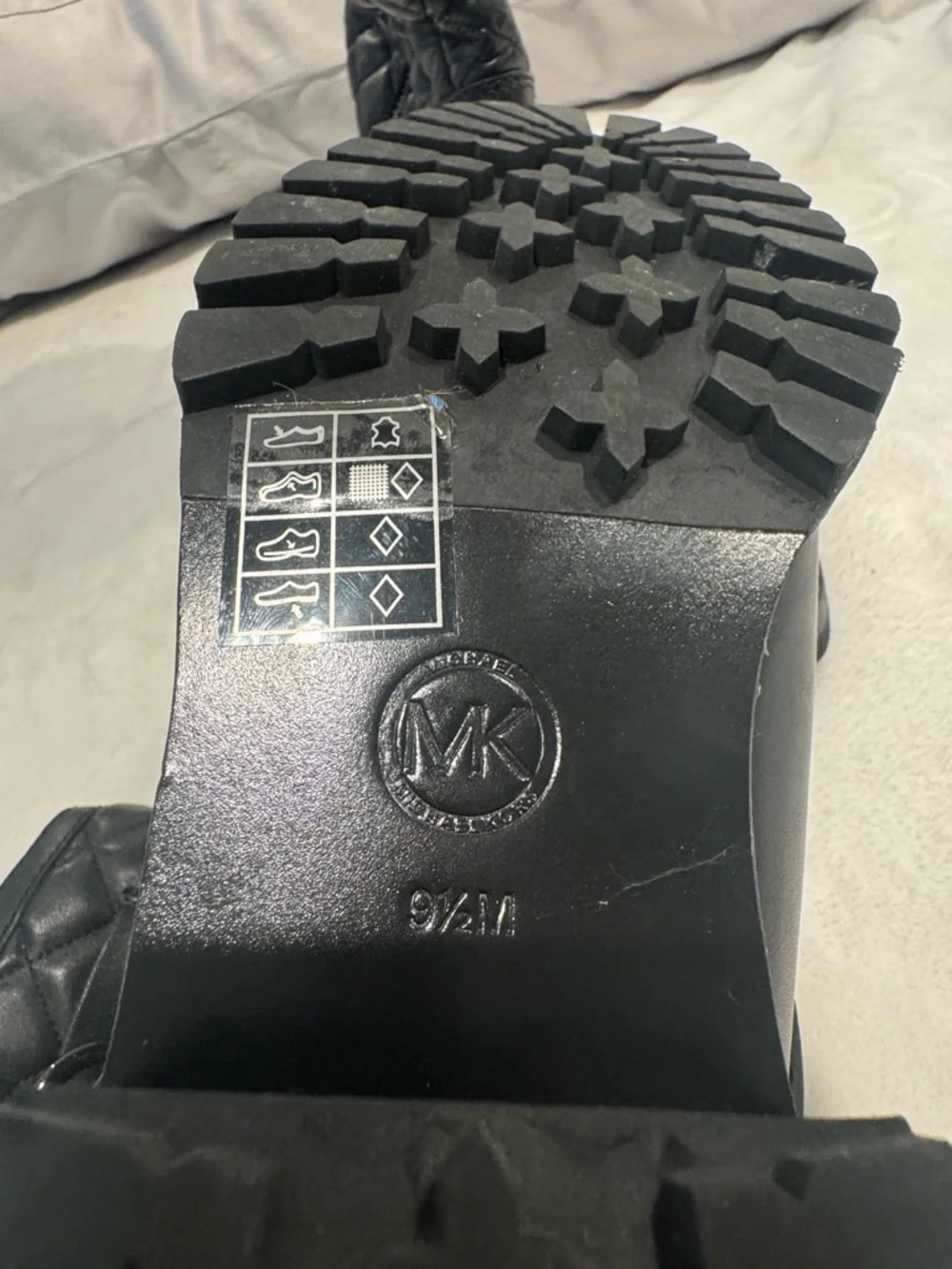 Michael Kors Black Quilted Leather Mid-Calf Heeled Boots - Picture 6 of 8